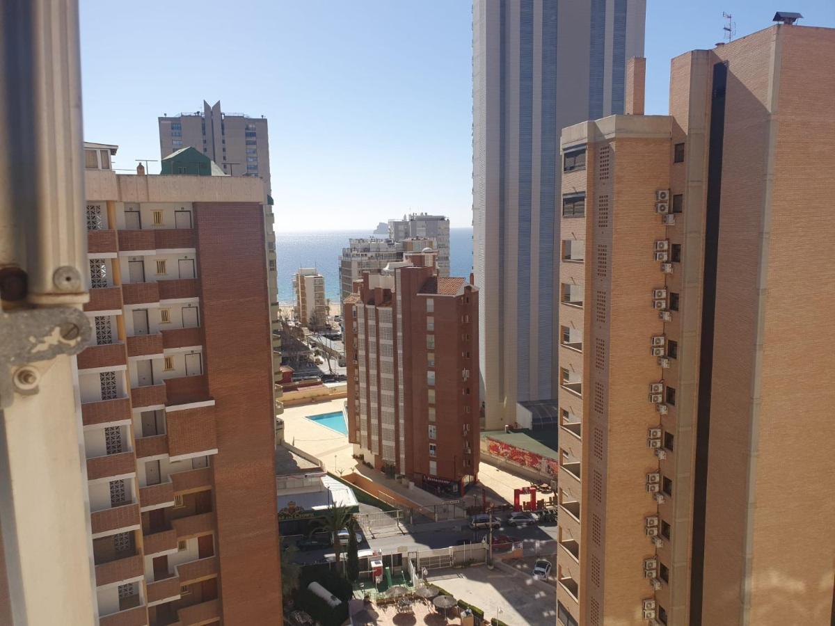 Playa De Levante-Karola 2 Μπένιντορμ Εξωτερικό φωτογραφία